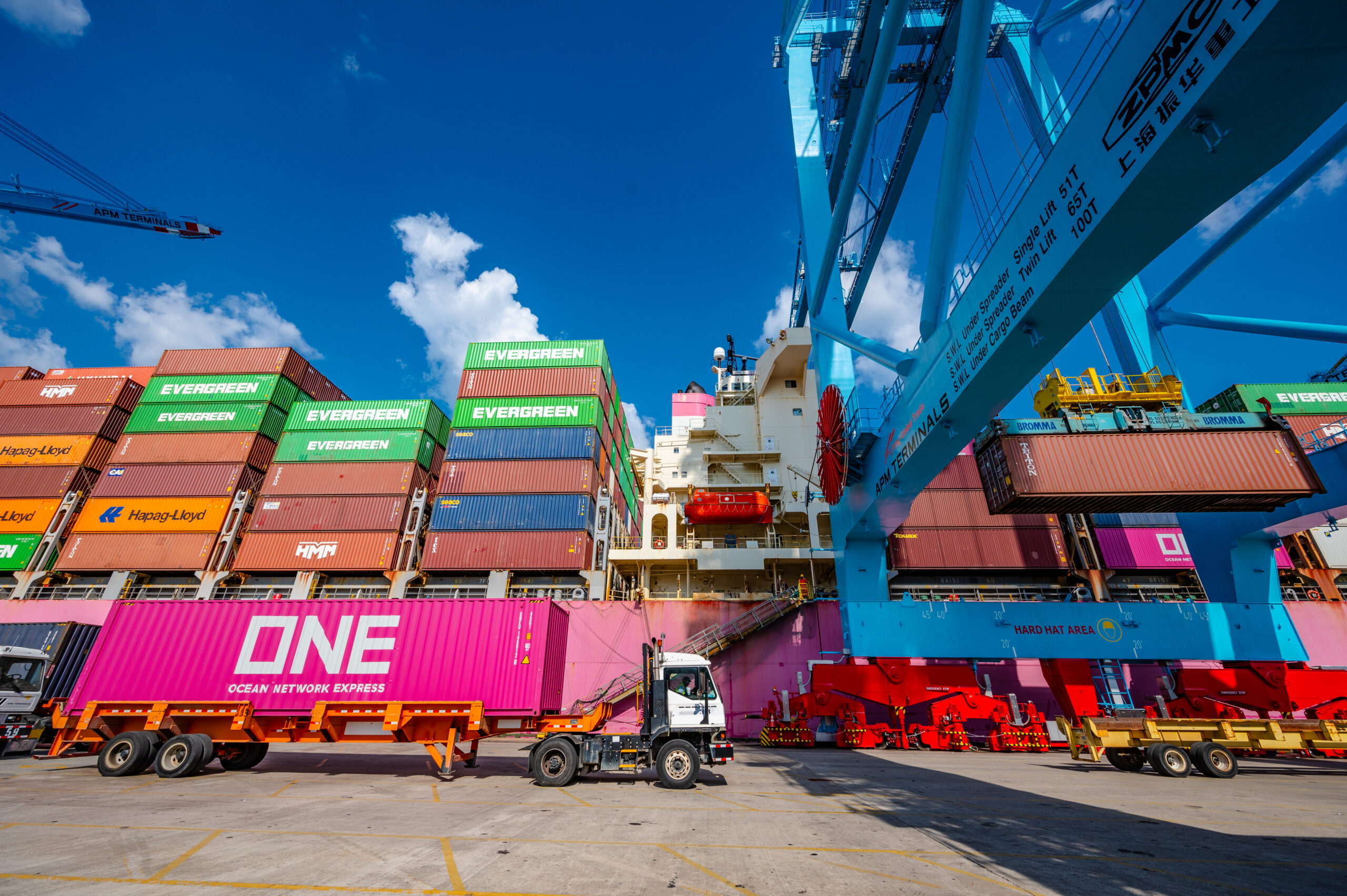 MARCH MARKS 3RD HIGHEST CONTAINER VOLUME ON RECORD - Alabama Port Authority